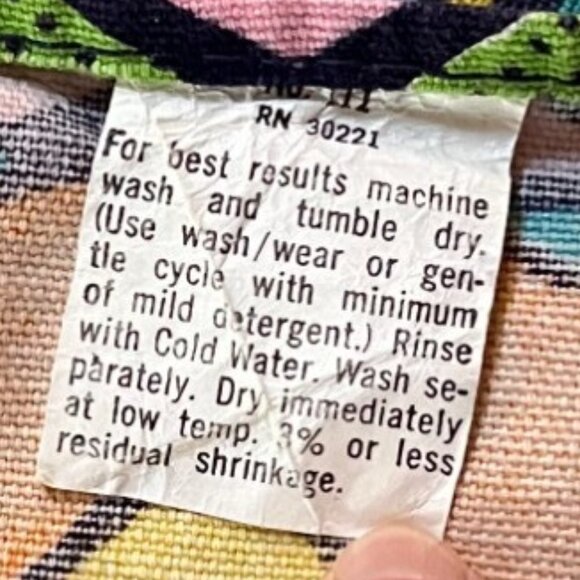 EXTREMELY RARE Vintage 1970s Peter Max Pop Art Bedspread/Tapestry, 99” x 79” - Picture 6 of 9